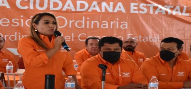 Ruth Salinas también va por la candidatura de Movimiento Ciudadano en Edomex