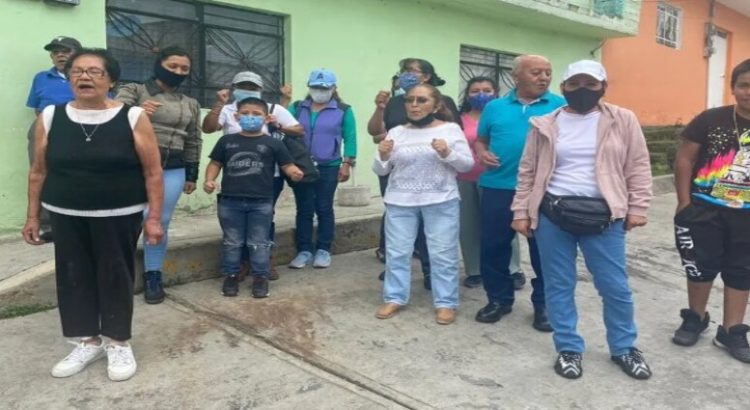 Habitantes de Naucalpan denuncian desabasto de agua