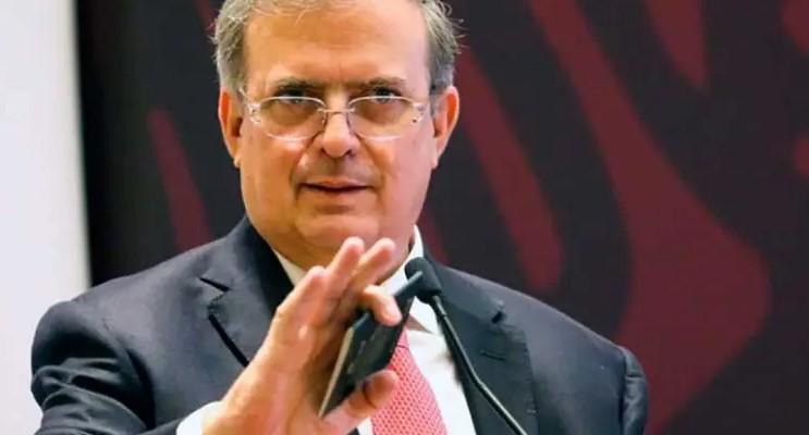 No quita Ebrard el dedo del renglón