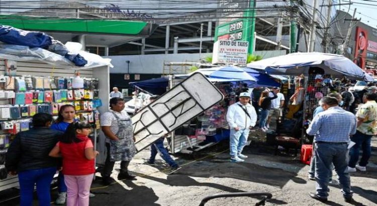 Naucalpan busca “librar” calles del comercio informal