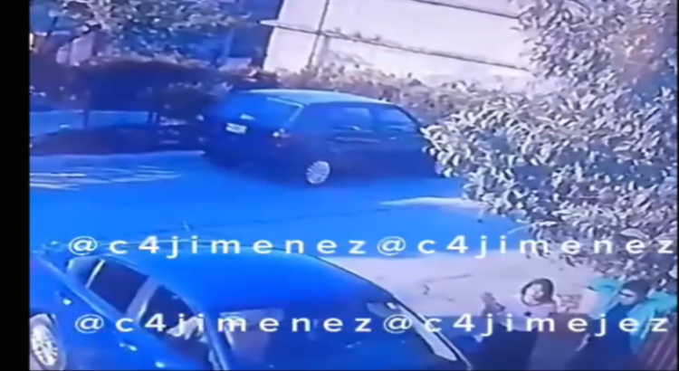 Amenazan a padre e hija para robarles su automóvil en Naucalpan