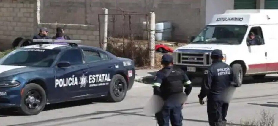 Encuentran cuerpo de un hombre sobre la autopista Toluca-Naucalpan