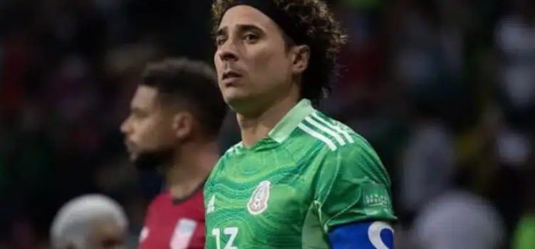 Memo Ochoa anuncia su retiro del fútbol profesional