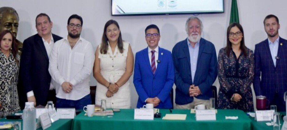 Alcalde de Naucalpan participa en Encuentro con Gobiernos Locales