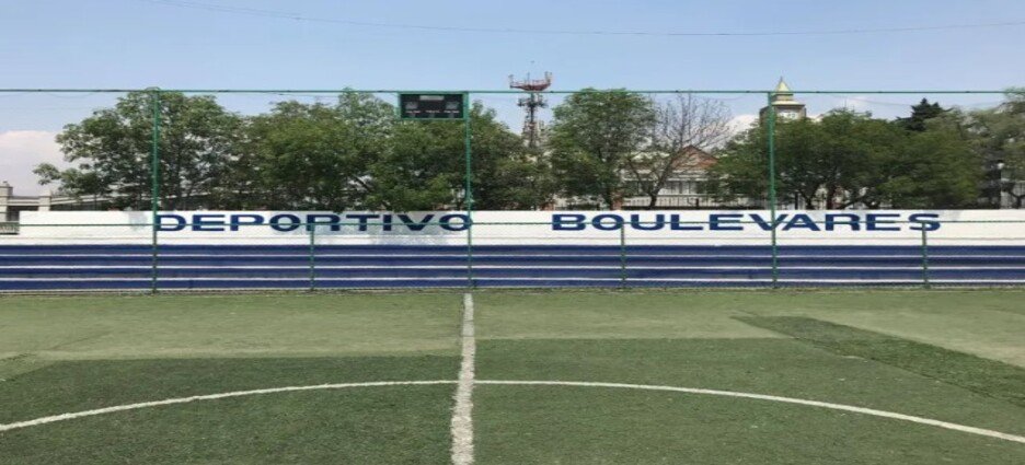 Deportivo Boulevares luce en completo abandono en Naucalpan