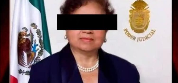 Detienen a exmagistrada de Guerrero por caso Ayotzinapa