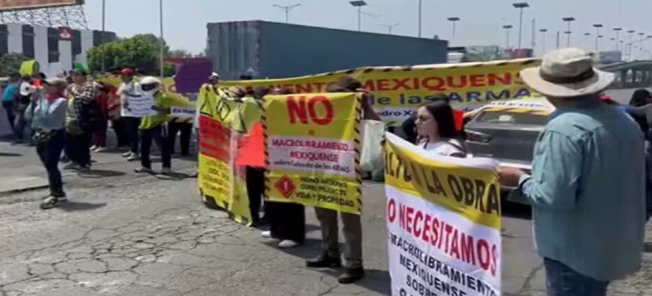 Vecinos de Naucalpan protestan contra el Macrolibramiento Mexiquense