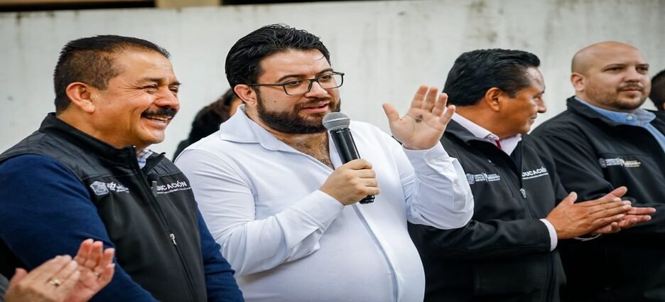 Consolidan oferta educativa en Naucalpan