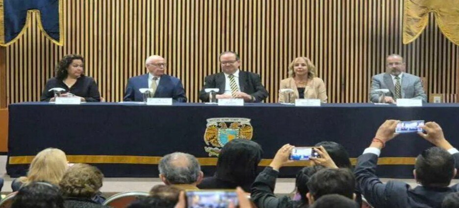 FES Acatlán celebra décimo aniversario del CEMM