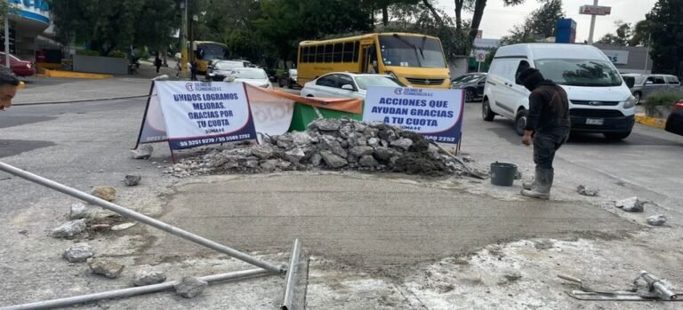 Habitantes se unen para bachear calles de Tecamachalco Huixquilucan y Naucalpan