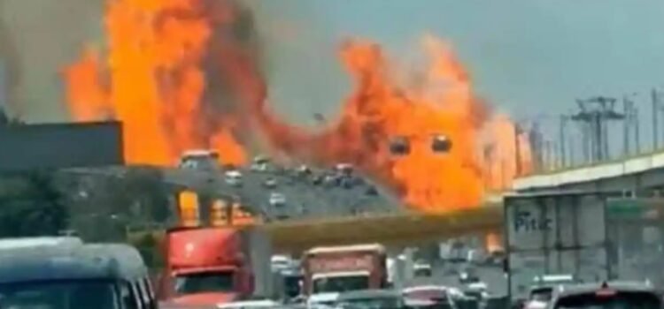 Sube a 8 la cifra de muertos por explosión de pipa de gas