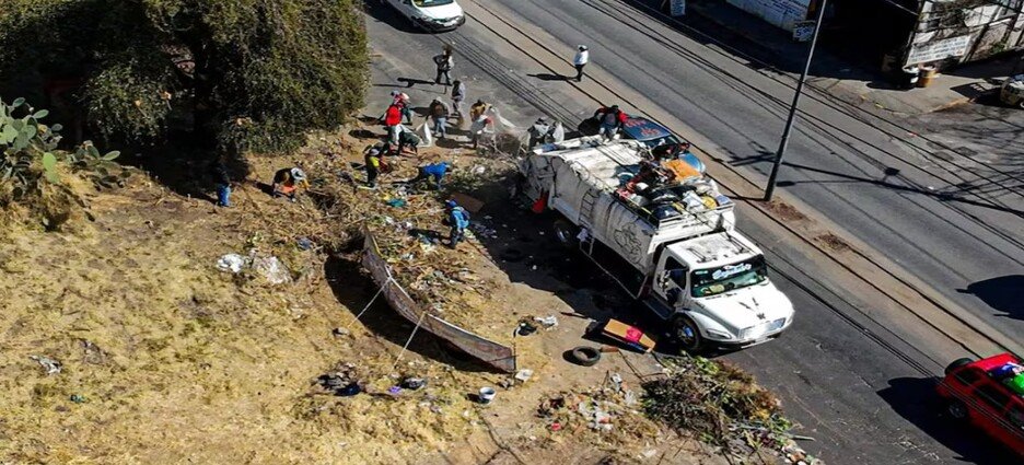 Gobierno de Naucalpan va contra las “botellas con orina”