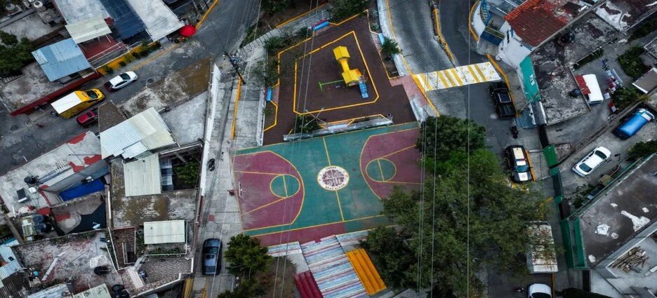 Rehabilitan espacios, refuerzan servicios de luz y seguridad en parques de Naucalpan