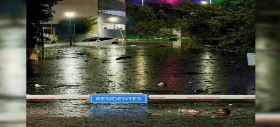 Encuentran cuerpo de mujer arrastrada por la lluvia en Huixquilucan