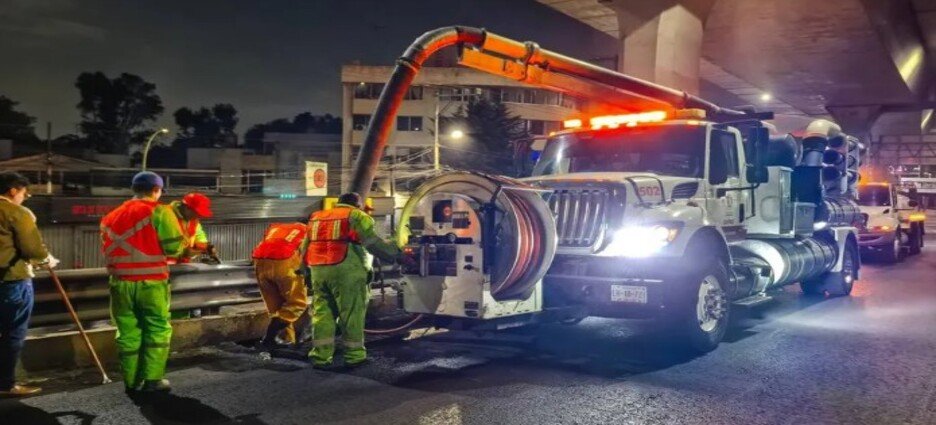 Realizan trabajos de desazolve en más de 13.8 kilómetros de Naucalpan