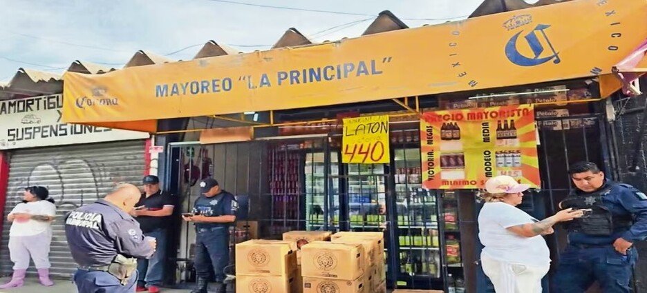 Balean a hombre que vendía bebidas alcohólicas en Naucalpan
