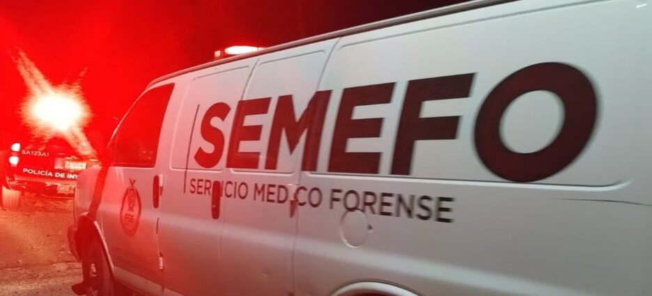 Victiman a una mujer frente a su hija en Naucalpan